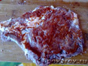 свинина рулетики с грибами свинина рулетики с грибами